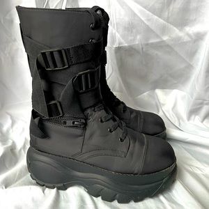 Dolls Kill Poster Grl Mad Hustle Pocket Boot Sz 9